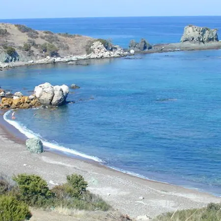 Holiday home With 5 Bedrooms In Village, Paphos, Cyprus - 800 M From The Beach *